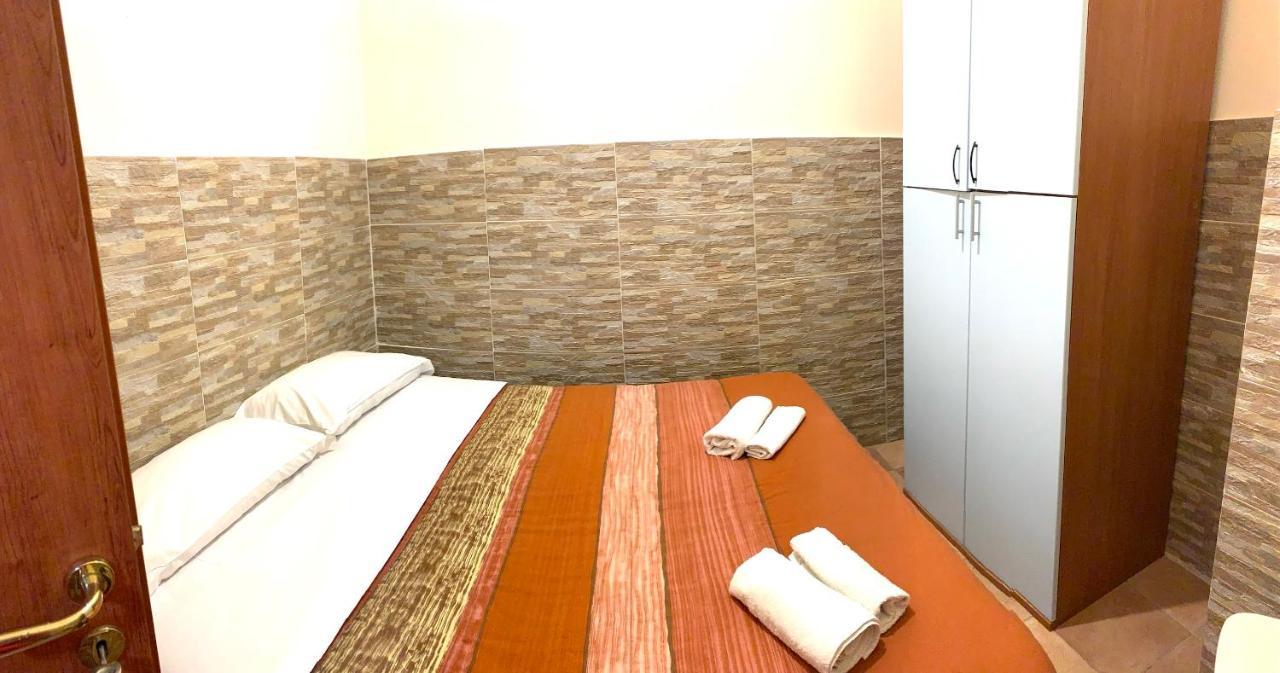 Ferienwohnung Holiday House San Biagio,41 Neapel Exterior foto